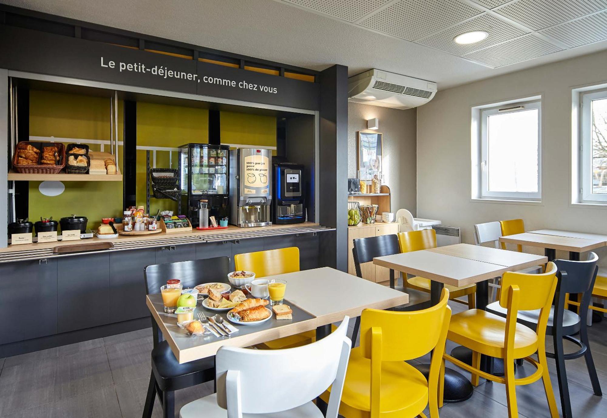 B&B Hotel Maurepas Εξωτερικό φωτογραφία