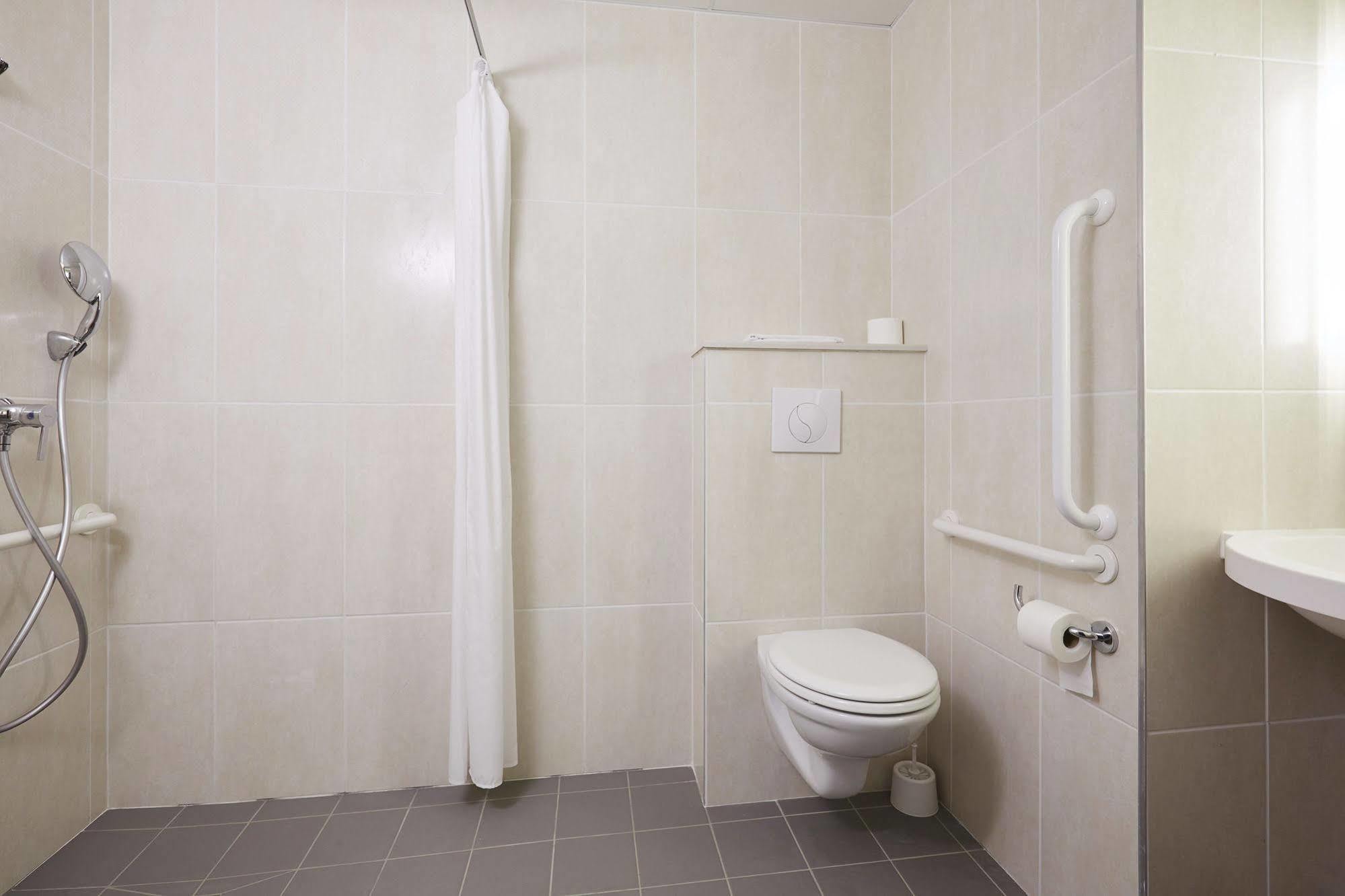 B&B Hotel Maurepas Εξωτερικό φωτογραφία