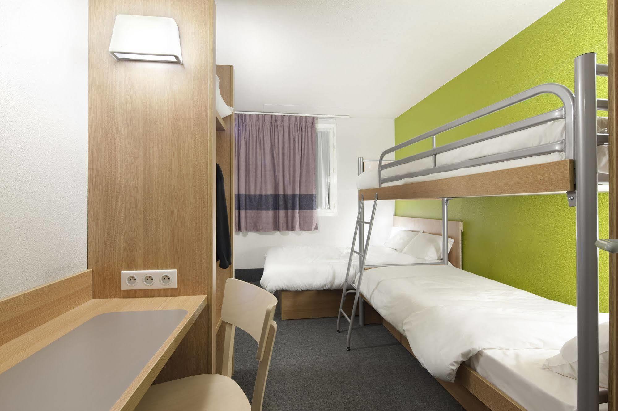 B&B Hotel Maurepas Εξωτερικό φωτογραφία