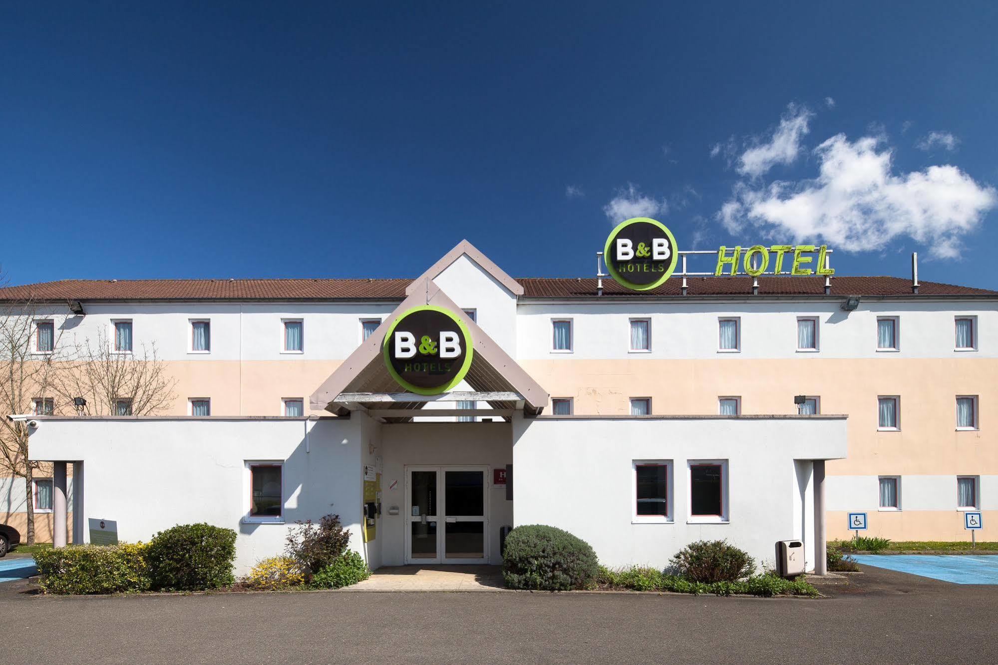 B&B Hotel Maurepas Εξωτερικό φωτογραφία